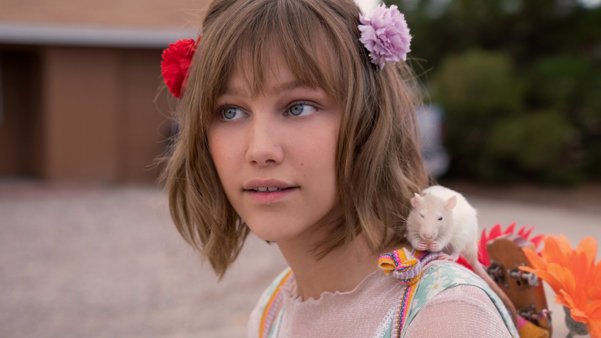 How Old Is Grace VanderWaal? 5 Fast Facts About ‘Stargirl’ Actress