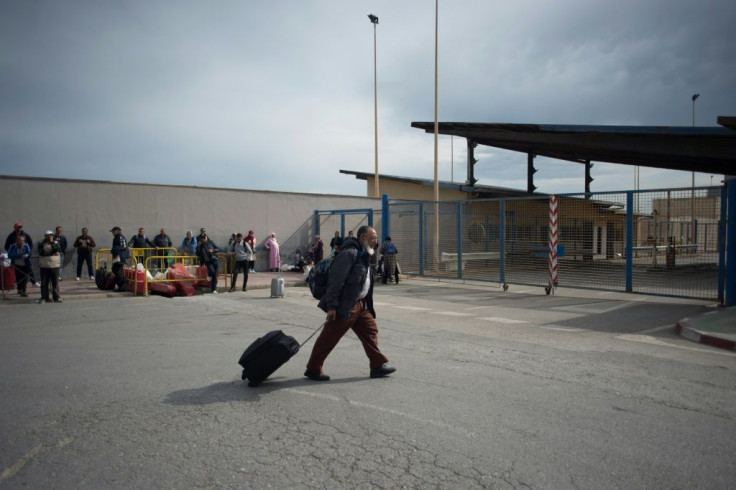 A la frontiÃ¨re entre l'enclave espagnole de Ceuta et le Maroc, le 13 mars 2020