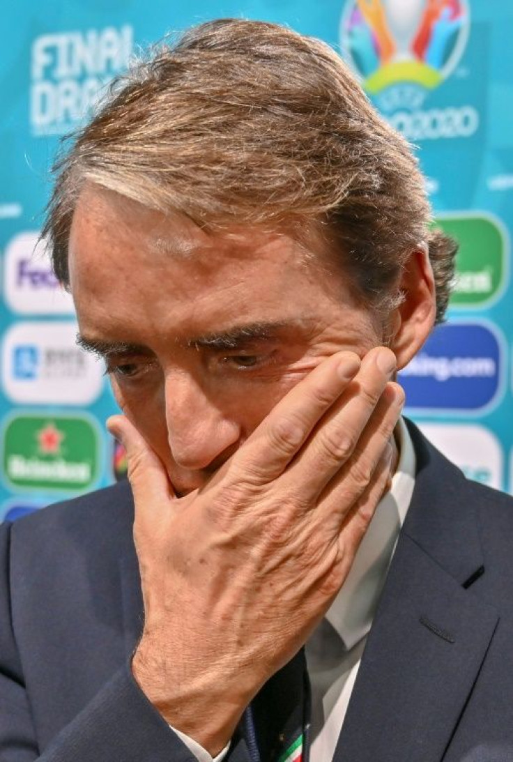 Italy coach Roberto Mancini has supported postponing the European Championship until 2021
