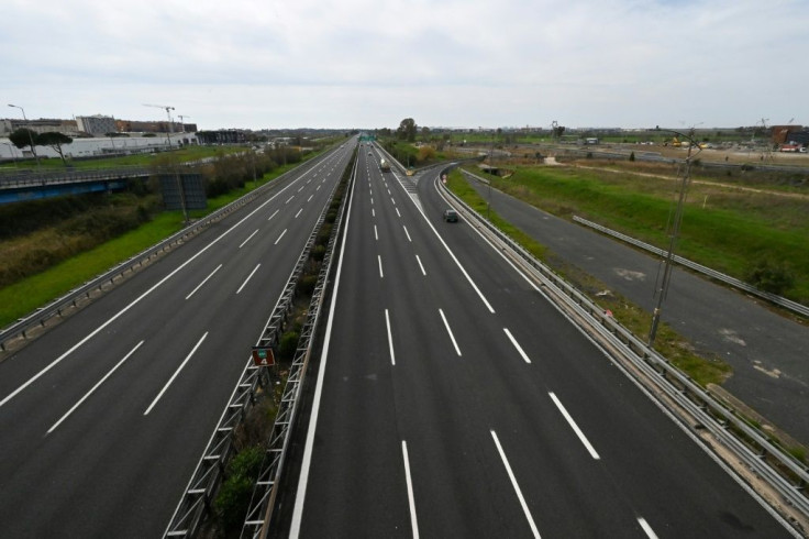 The normally busy road between Rome and the Fiumicino international airport