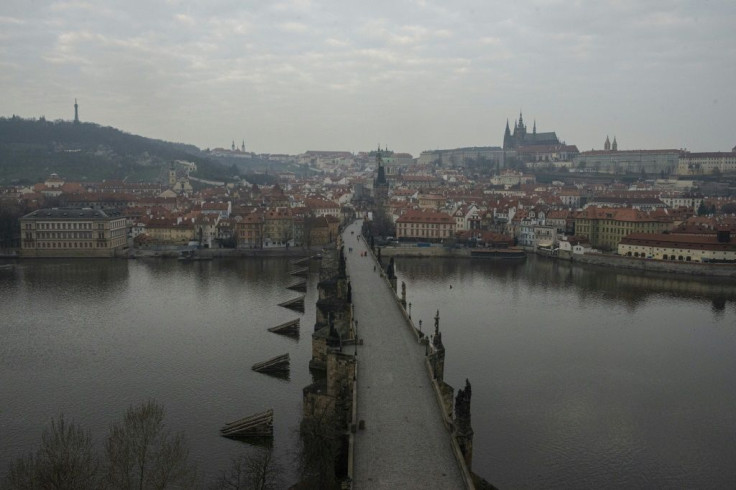 The streets of Prague have already been emptied by the emergency measures
