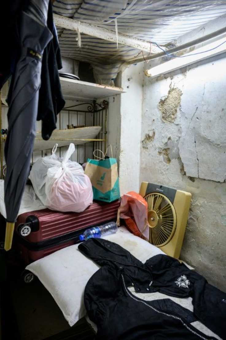 Experts say many poor Hong Kongers are living in substandard accommodation