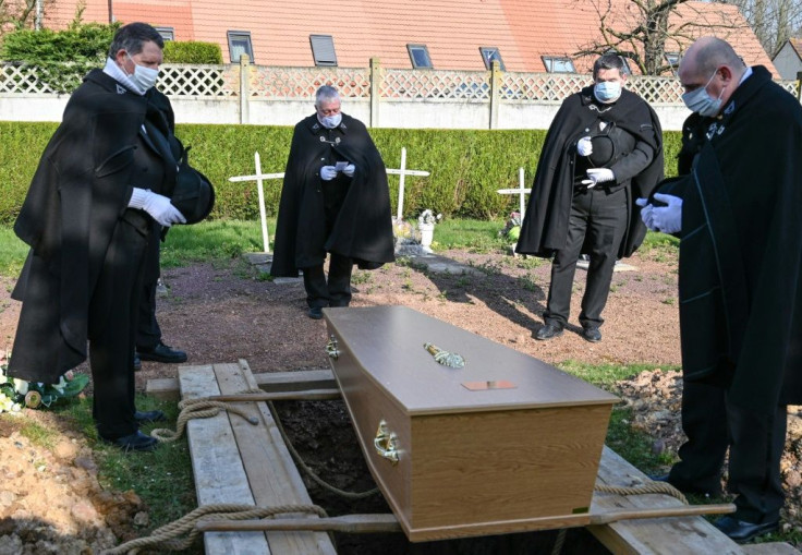 Founded in 1188, the Charitables have for eight centuries taken care of funerals for the inhabitants of Bethune regardless of religion or wealth