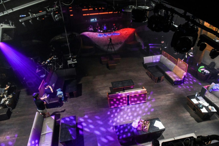 Only a handful of people were allowed to attend the performance, most of them staff members