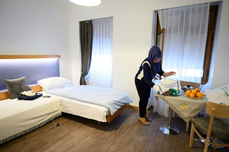 As the Bel Esperance Hotel in Geneva faced a cascade of cancellations, it decided to turn over the entire establishment to house homeless women and youths and help get them off the streets during the COVID-19 pandemic