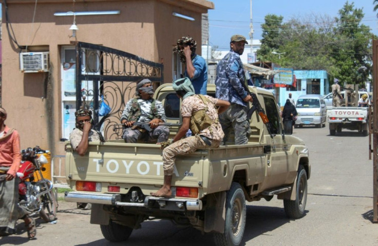 Fighters with Yemen's separatist Southern Transitional Council deploy in Aden after the declaration of self-rule in the south