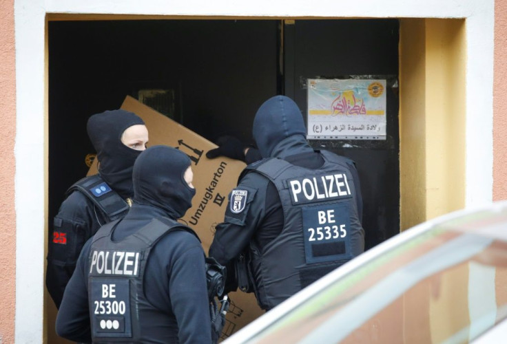Police raid Al-Irschad Mosque in Berlin as dozens of police and special forces stormed mosques and associations linked to Hezbollah in Bremen, Berlin, Dortmund and Muenster early Thursday.