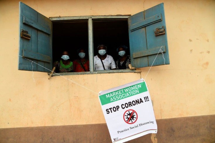 In Lagos, Nigeria, market traders underwent anti-coronavirus training to prepare for the lifting of the lockdown