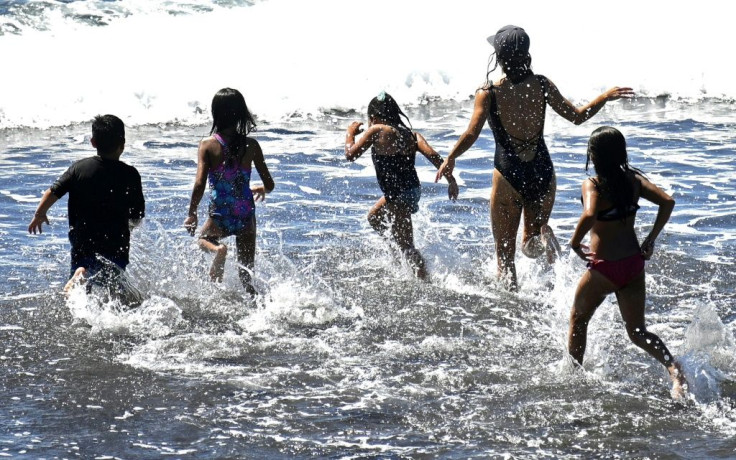 Volunteer instructors at El Zonte are preparing local children for a future as watersports professionals