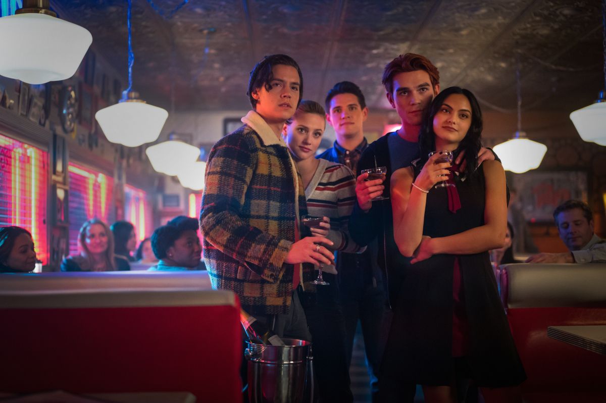 Riverdale episode 1 hot sale season 1 streaming