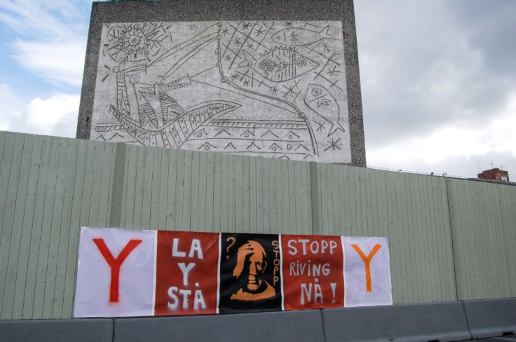 Protesters are bidding to save a government building adorned with Picasso murals in Oslo