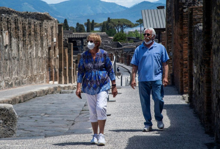 This American couple have waited in a Pompeii Airbnb for the entire length of Italy lockdown just to see the ancient site