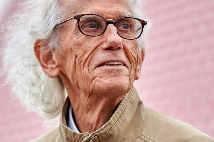 Christo made transforming internationally known landmarks his speciality