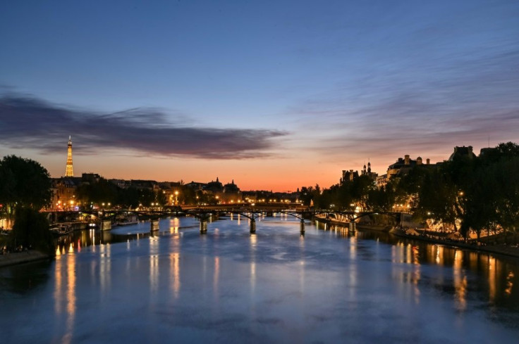 In and around Paris, where the coronavirus remains more active than in the rest of mainland France, cafes, bars and restaurants will be limited to outside terraces