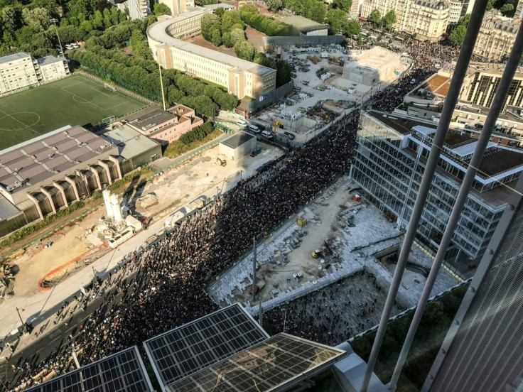 The huge turnout outside the Paris court at a banned protest for Adama Traore, who died in police custody in 2016