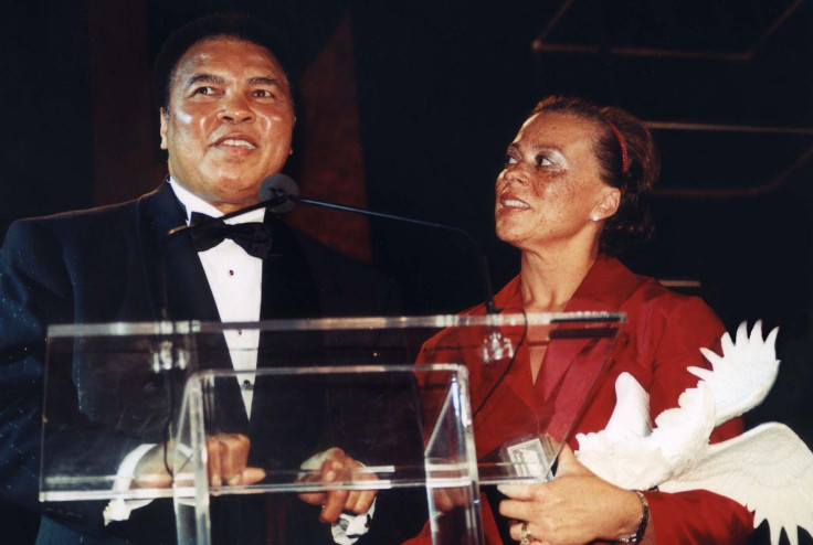 Muhammad Ali and wife Lonnie