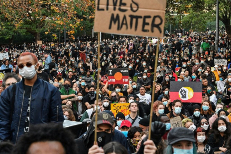 Marchers defied government warnings about coronavirus to rally in Sydney