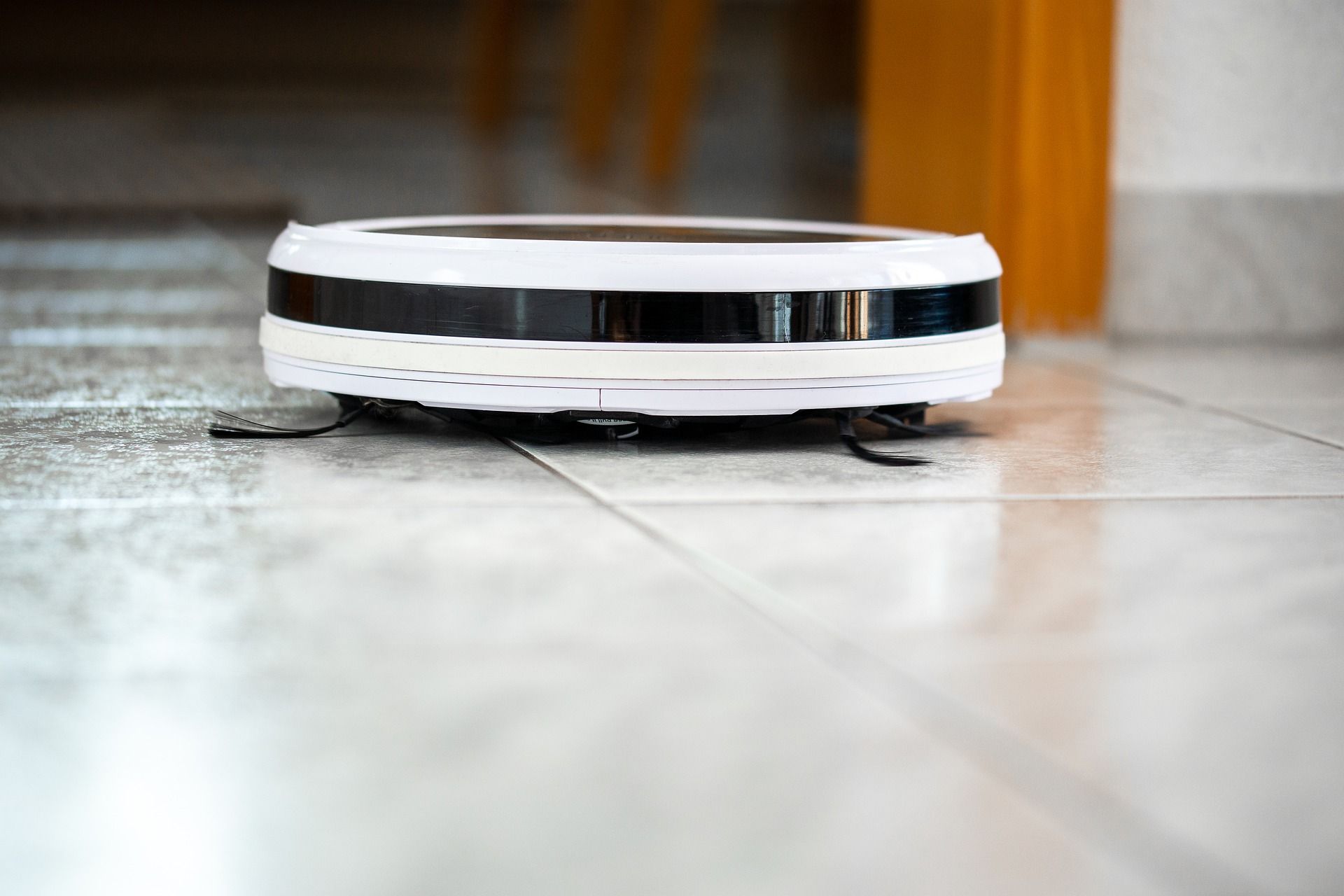 Top 5 Best Robot Vacuums For Your Offices In 2020 IBTimes
