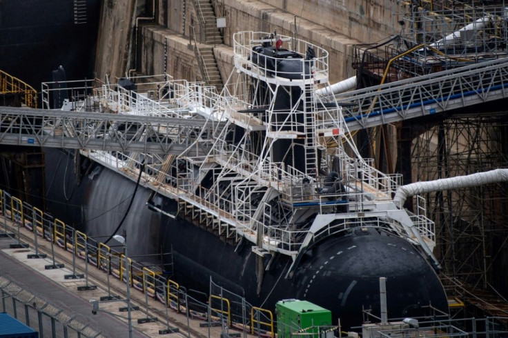 It took 14 hours to extinguish a fire on board the French nuclear attack submarine, the navy said