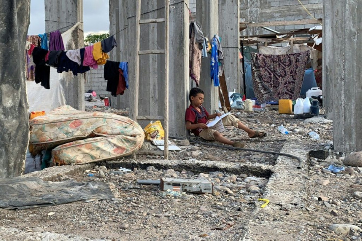 A child in a Yemeni camp in the Khor Maksar district of the city of Aden on May 5, 2020