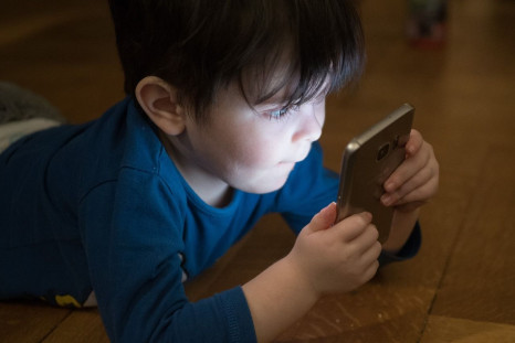 many parents want their children to drop phones after lockdown
