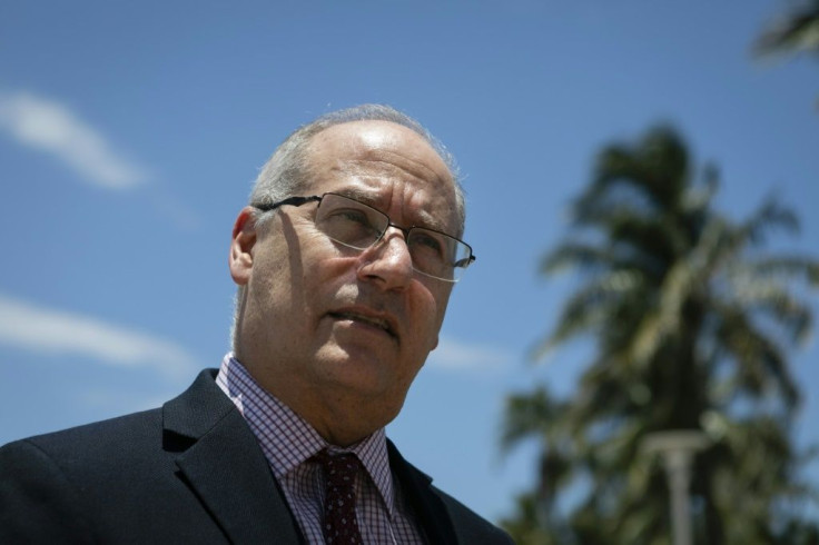 Miami Beach Mayor Dan Gelber says even without 100 percent compliance with anti-virus guidelines, many lives can be saved