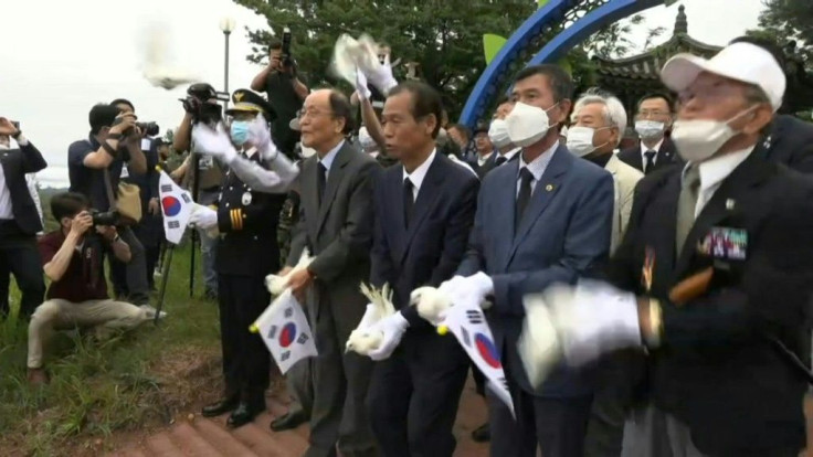 South Korea on Thursday held a ceremony to mark 70 years since the start of the Korean War. The conflict broke out on 25 June, 1950 and ended three years later - with an armistice rather than a formal peace treaty.