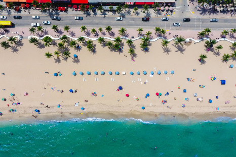 aerial-view-of-the-beach-at-fort-lauderdale-florida