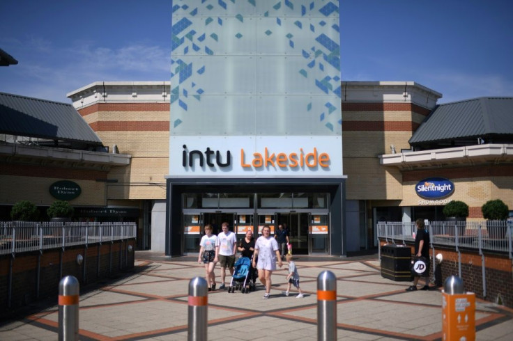 British shopping mall giant Intu says rescue talks with crditors have failed to secure its future and it will go into administration