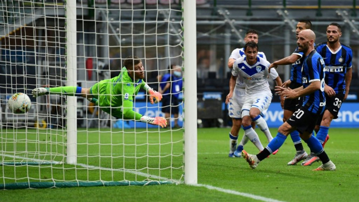 Danilo D'Ambrosio (R) was among the scorers as Inter Milan demolished the league's bottom side