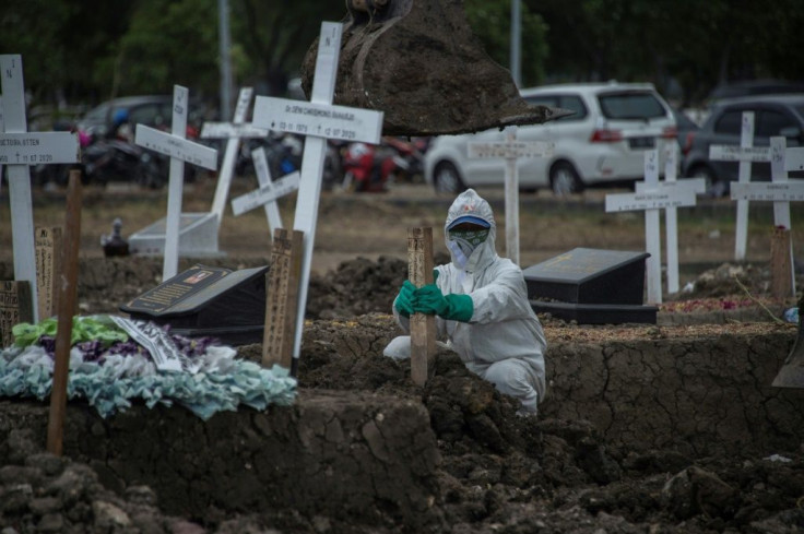 The coronavirus pandemic has battered the Indonesian economy