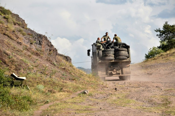 Armenian servicemen fortify their positions on the Armenian-Azerbaijani border