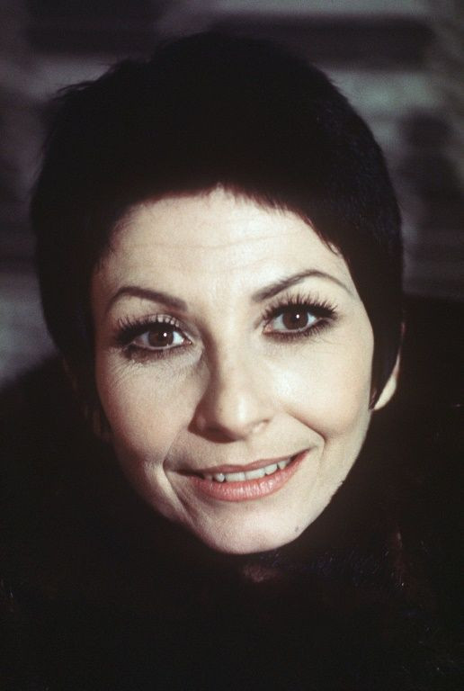 It was her leading performance in Petit's modern interpretation of "Carmen" in 1949 that launched her name and featured the short-cropped hairstyle that became her trademark featureÂ