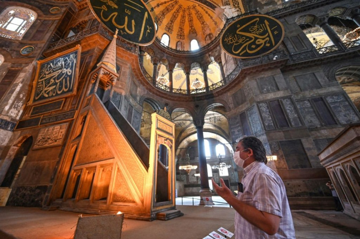 The sixth-century edifice -- a magnet for tourists worldwide with its stunning architecture -- had been a museum since 1935, open to believers of all faiths