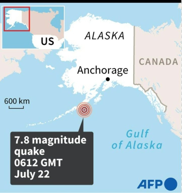 Map showing the location of a 7.8 magnitude earthquake near Alaska, US