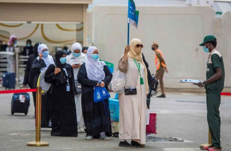 A first trickle of pilgrims arrives at Mount Arafat outside Mecca for a day of Koran recitals and prayers to atone for their sins that is the climax of the hajj