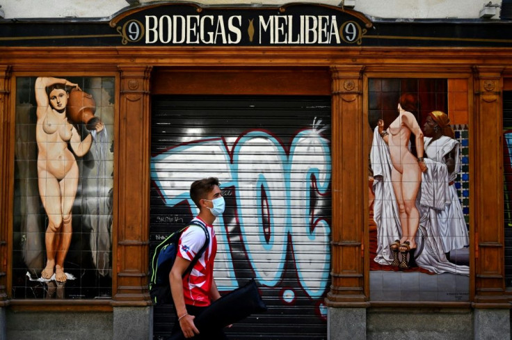 The bar and restaurant sector is expected to lose around a million jobs, both direct and indirect, as a result of the crisis
