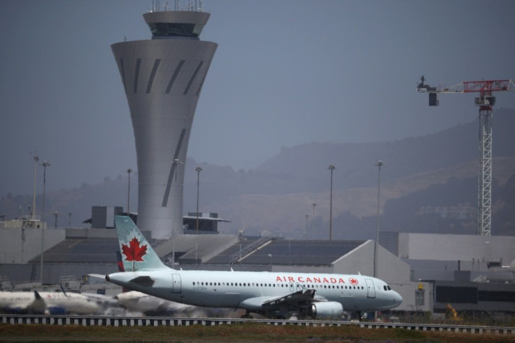 Air Canada is calling on Ottawa to roll back blanket travel restrictions