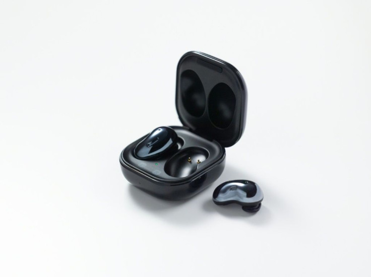 This handout photo obtained August 5, 2020 courtesy of Samsung, shows the wireless Samsung Galaxy Buds
