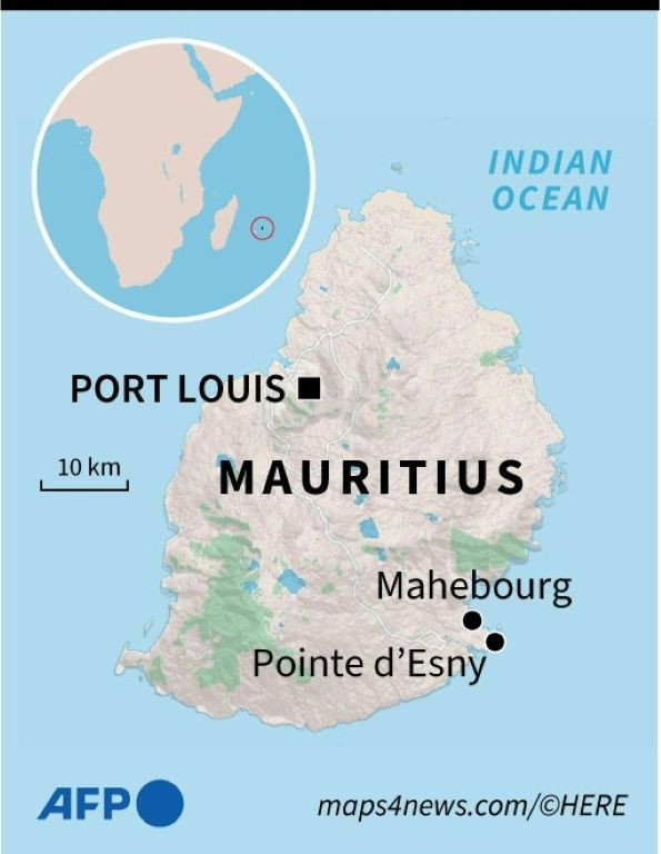 Map of Mauritius, locating Pointe d'Esny, where a cargo vessel struck a reef on July 25, and Mahebourg, one of the areas worst-hit by the ensuing fuel spill