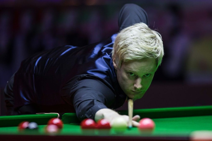 Australia's 2010 world champion Neil Robertson says he has high expectations of his chances in adding a second world title as he faces three-time champion Mark Selby in the quarter-finals