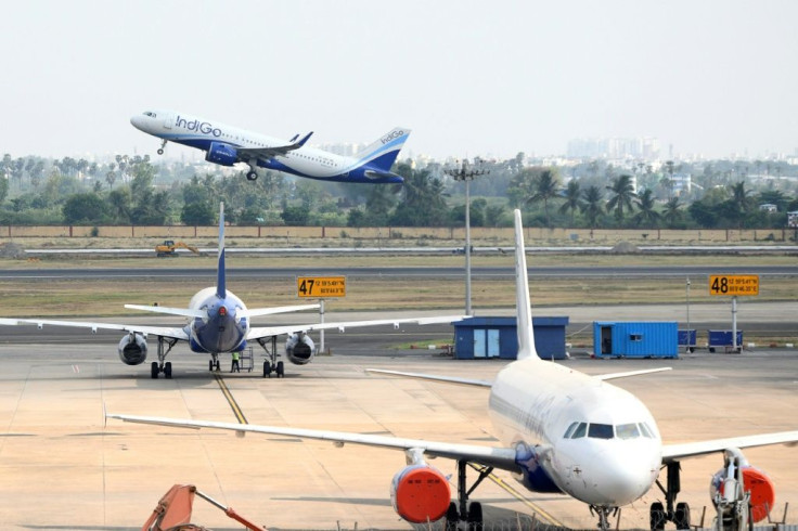 Indian carrier IndiGo has suffered record losses, reflecting the struggles facing airlines worldwide during the coronavirus pandemic