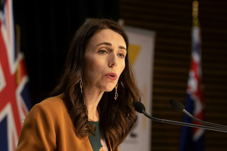 Prime Minister Jacinda Ardern has urged New Zealanders to remain calm as the first community transmission of the coronavirus was reported in more than 100 days