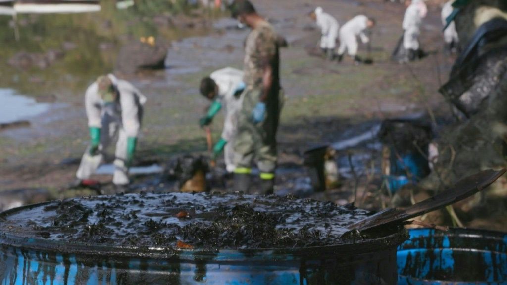 Satellite Image Shows Mauritius Oil Spill From Space Ibtimes