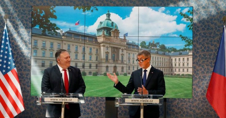 US Secretary of State Mike Pompeo (L) called for Belarusians to have 'the freedoms they are demanding' at a press conference with Czech Prime Minister Andrej Babis in Prague
