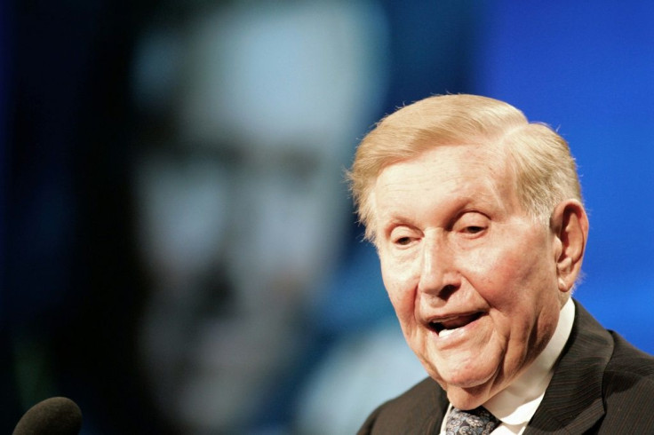 Sumner Redstone, the media mogul who led an empire that included ViacomCBS, is seen in 2007 -- he has died at the age of 97