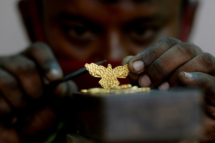 Millions of migrant workers, including many gold craftsmen, have fled India's cities as their incomes have dried up