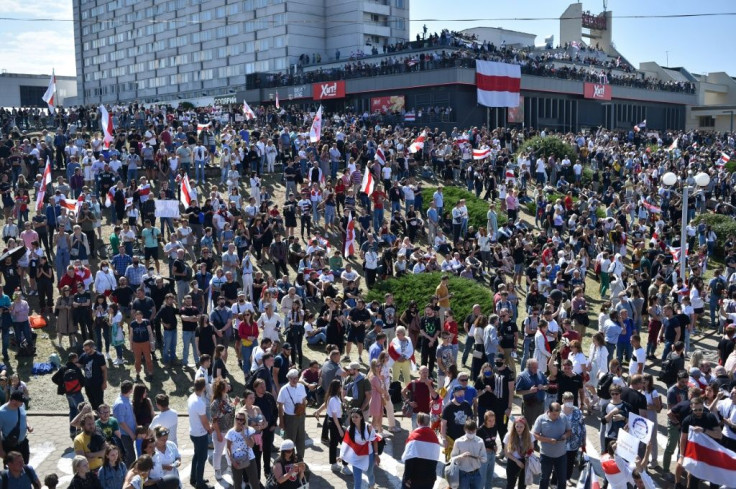 Belarus opposition supporters gathered near the Pushkinskaya metro station where Alexander Taraikovsky, a 34-year-old protester, died on August 10