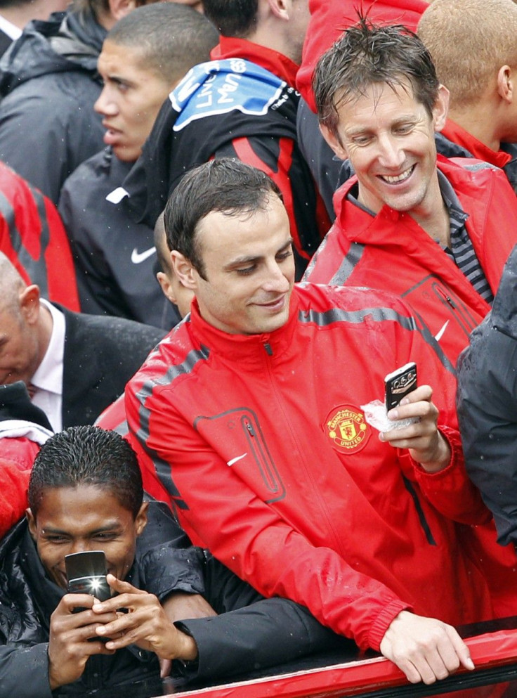 Berbatov was present in Manchester United&#039;s victory parade of their Premiership Trophy.