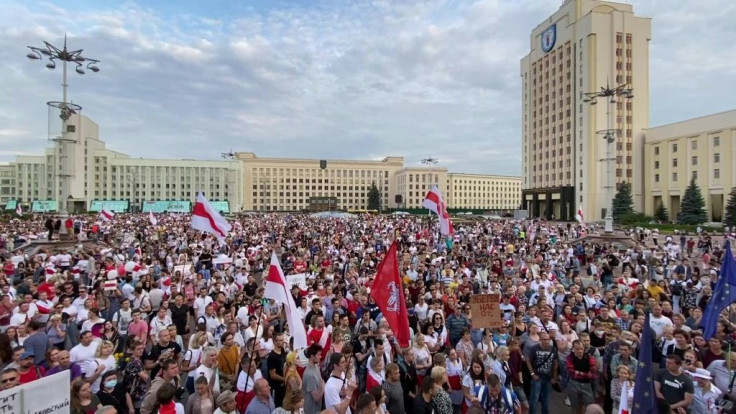 Demonstrators returned to Minsk's Independence Square Wednesday